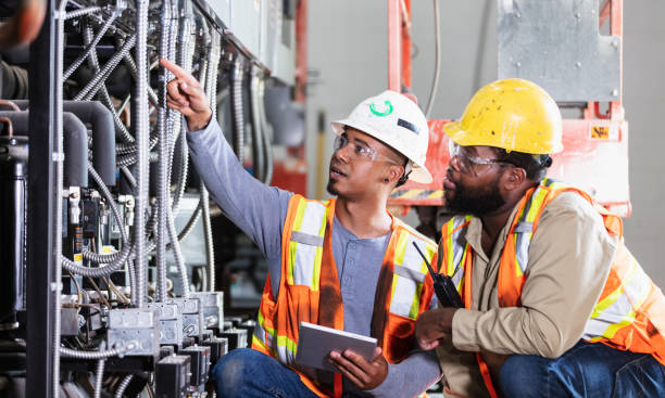 Best Licensed Electrician  in Murphys Estates, SC